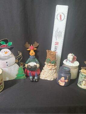 Holiday Santa & Reindeer Tealight Holders - Festive Green and Red